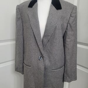 Sag Harbor Black and White Houndstooth Blazer